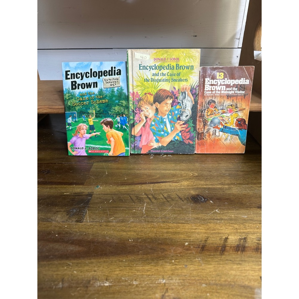 Encyclopedia Brown Book Lot Donald J Sobol Case of Disgusting Sneakers 3pk